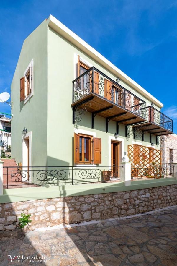 Villa Lola Chalki Town Exterior foto